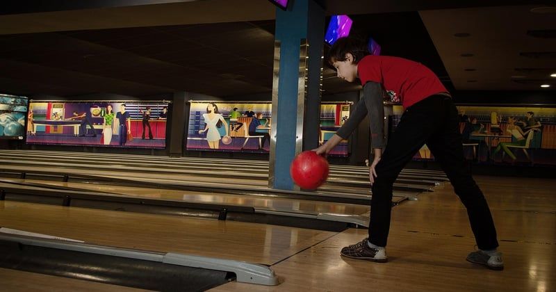 Lire les huiles sur une piste de bowling : le guide pour bien jouer
