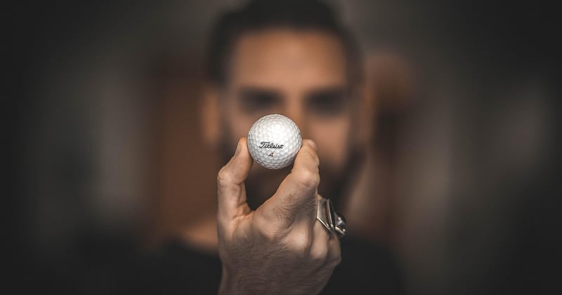 Comment éviter le grip trop serré lors du lancer
